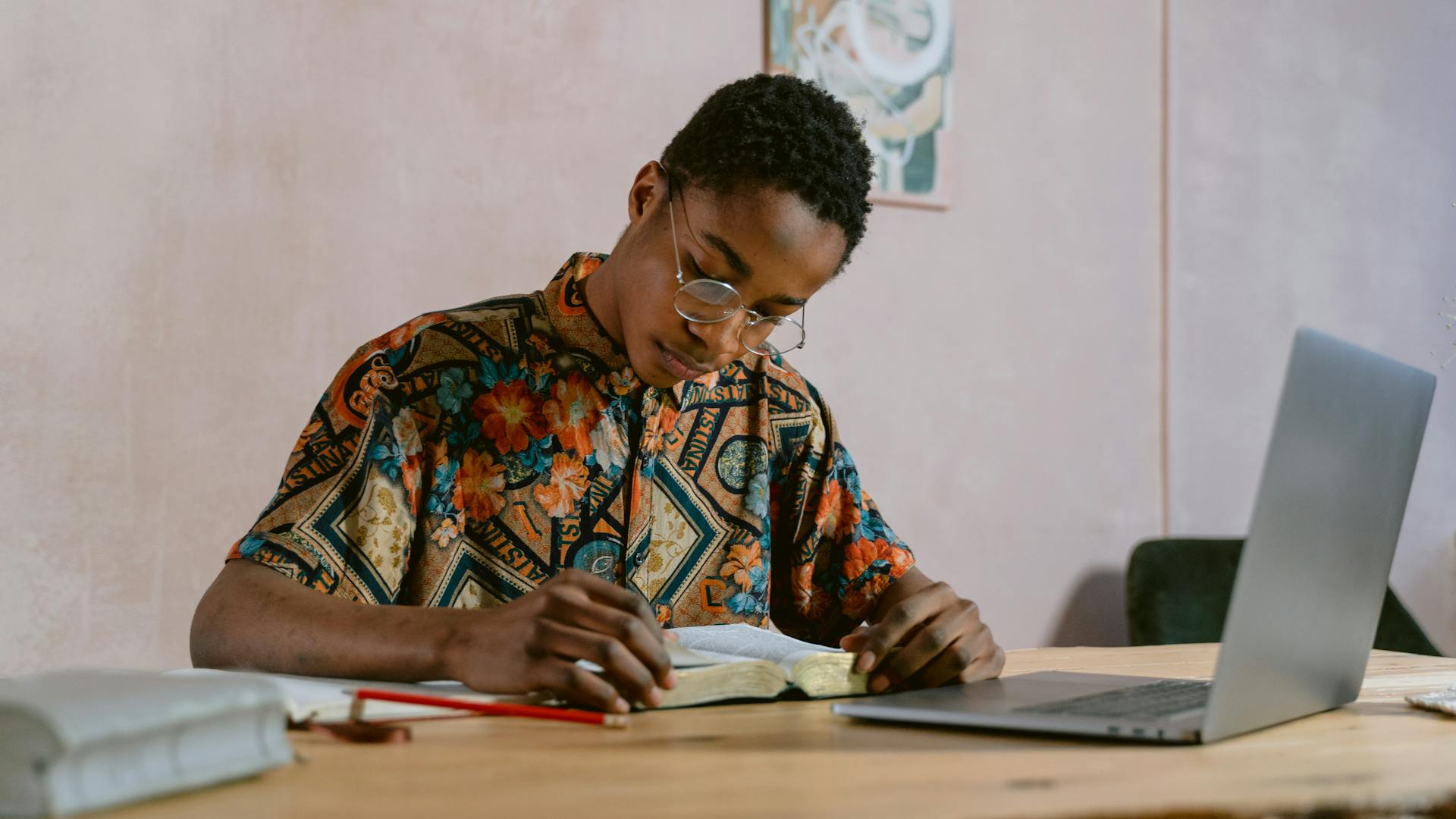 বুক রিভিউ কী 