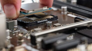 সেমিকন্ডাক্টরের ইতিহাসঃ বিজ্ঞানের এক অনন্য অধ্যায়