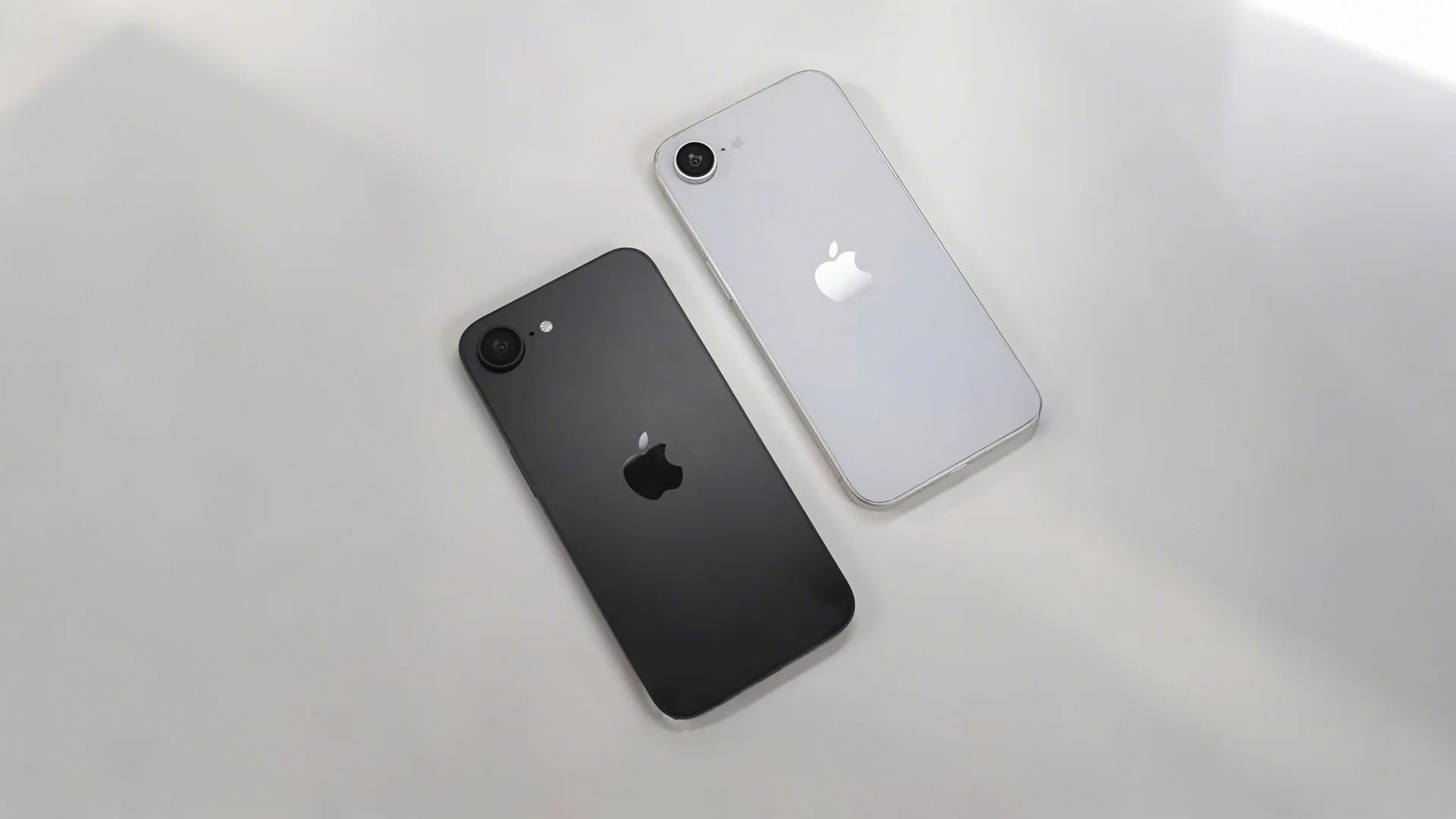 লিক হলো iPhone SE 2025 এর তথ্য ও ছবি! নচ, 60Hz Screen আরও অনেক কিছু