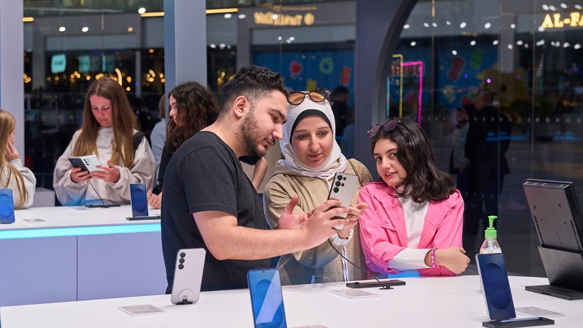 গ্লোবাল রিলিজ হলো ফ্ল্যাগশিপ Samsung Galaxy S25 Series এর