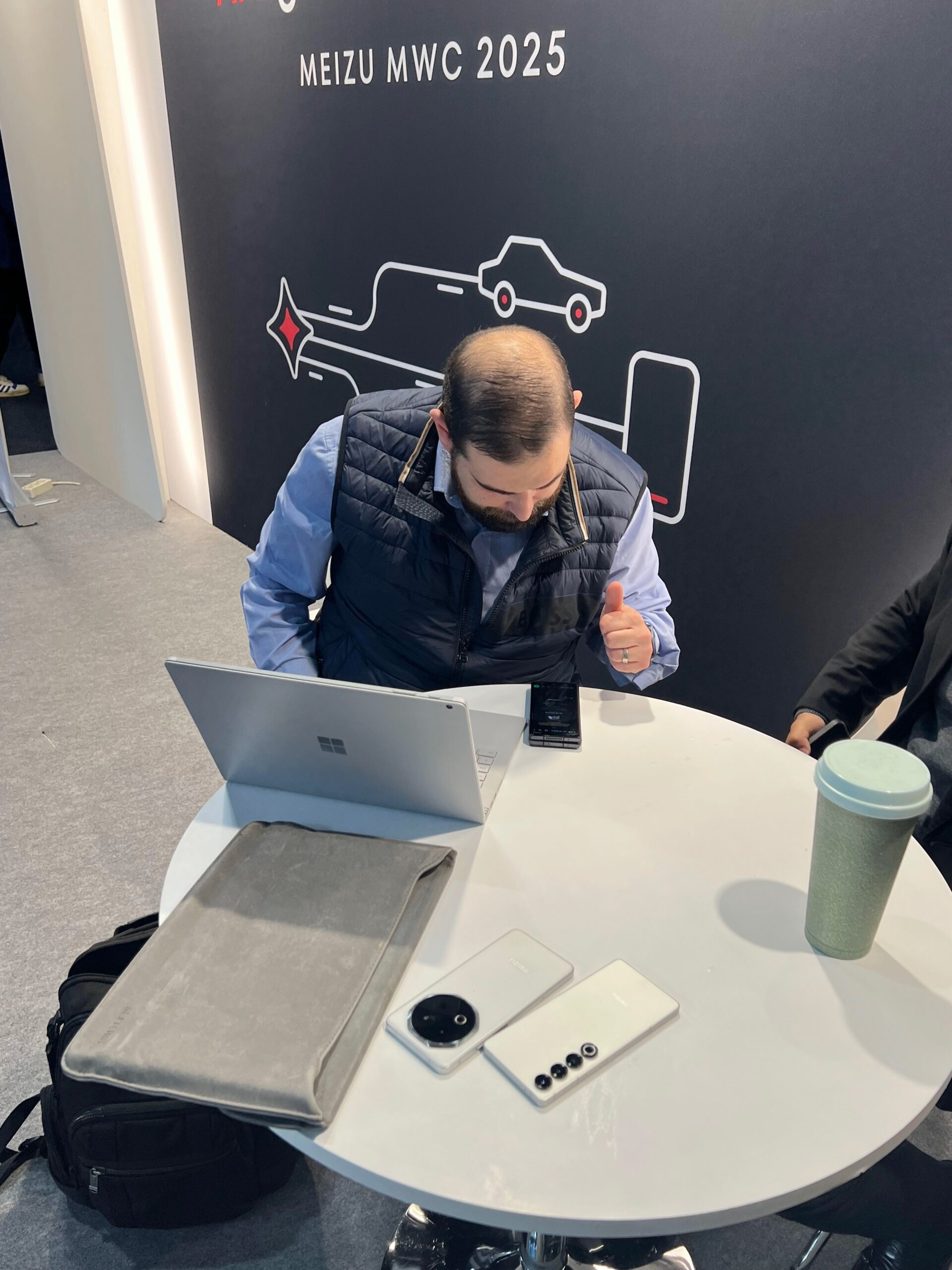 Meizu-এর অবিশ্বাস্য Come Back! MWC 2025-এ Meizu 22 Pro ফ্ল্যাগশিপ ফোনের ঝলক!