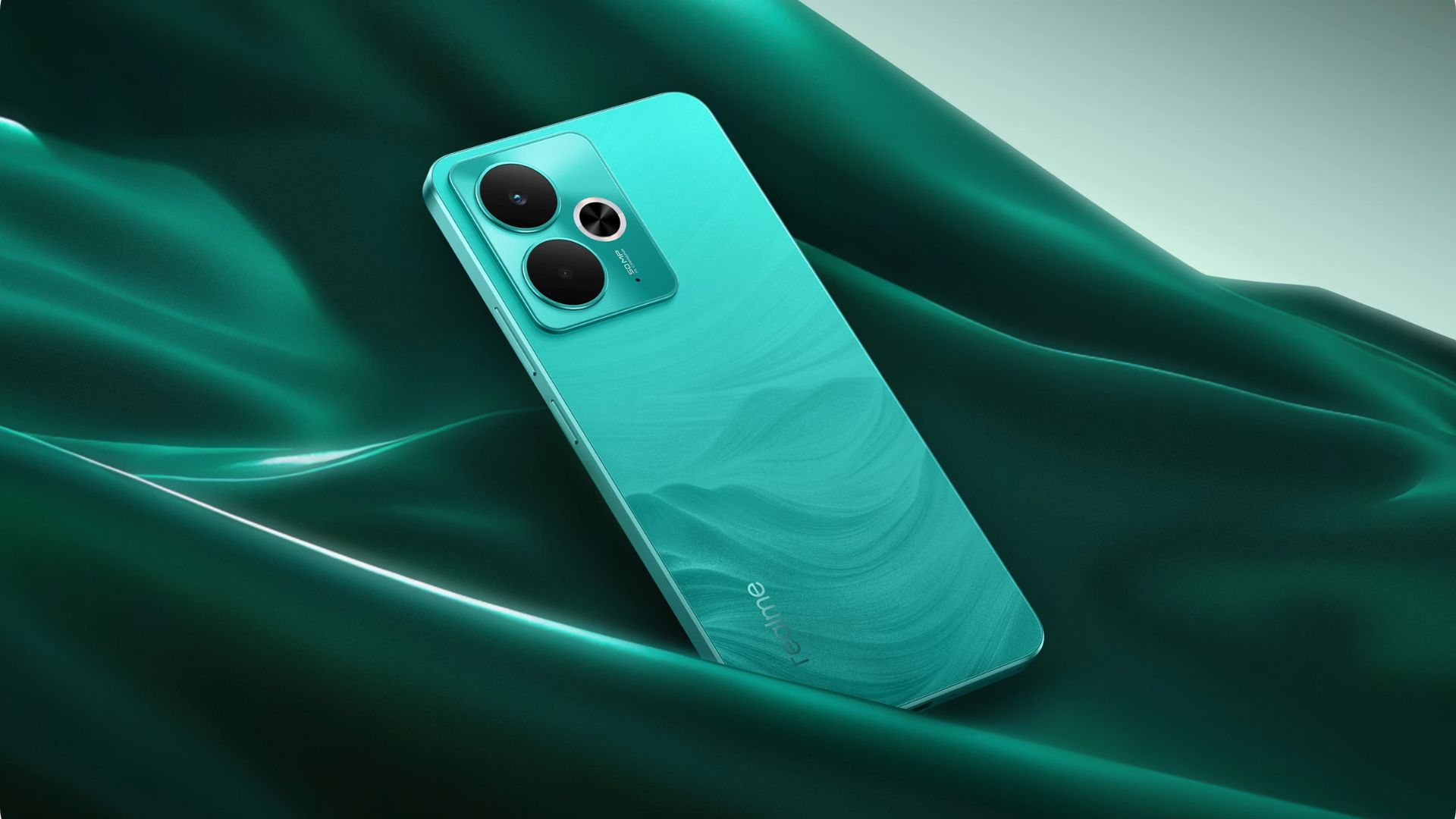 স্মার্টফোন বাজারে নতুন চমক নিয়ে চলে এলো Realme 14T 5G! হবে কী আপনার Next ফোন?