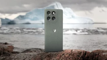 মটোরোলা এজ ৬০ প্রো