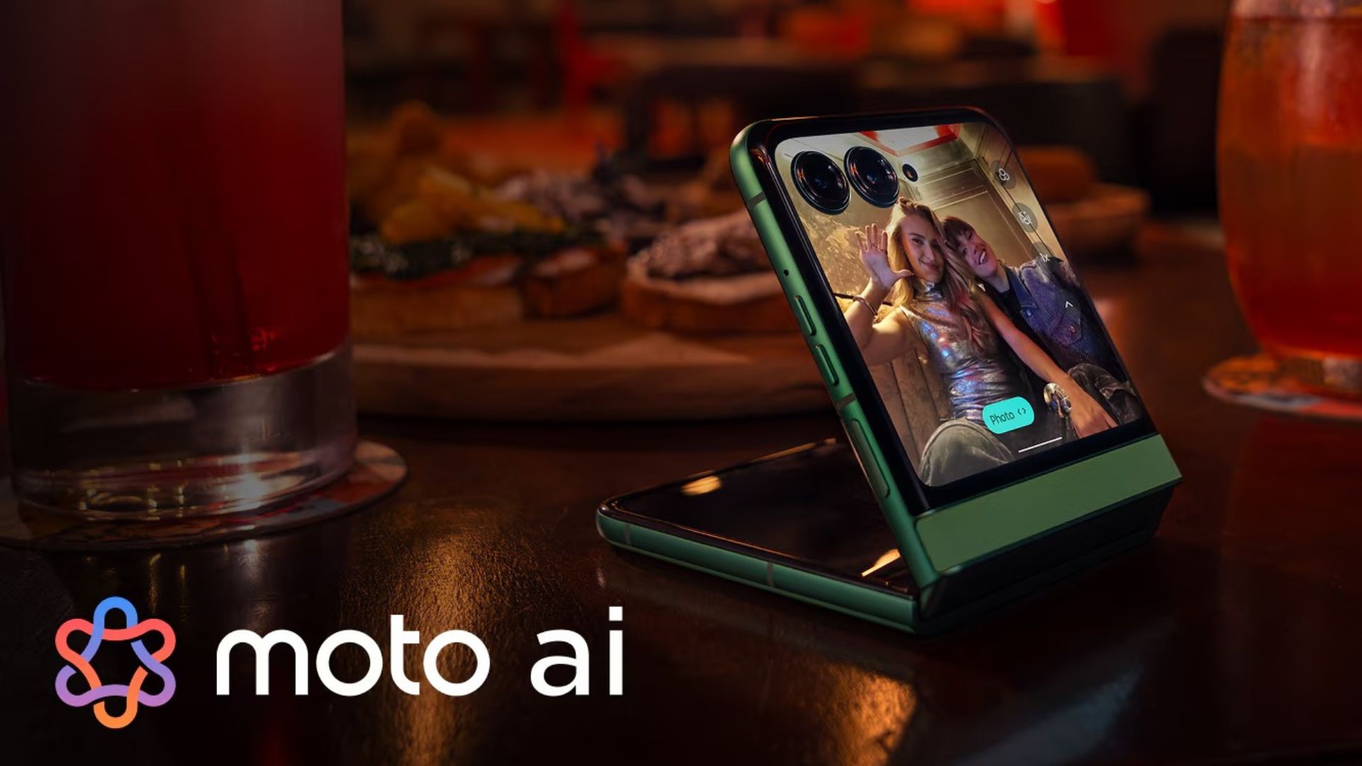 ফোল্ডেবল ফোন মার্কেটে Motorola Razr 60 আসছে ঝড় তুলতে!