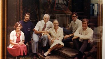 বিশ্বের সবচেয়ে ধনকুবের পরিবার: বিশ্লেষণ ও গল্প