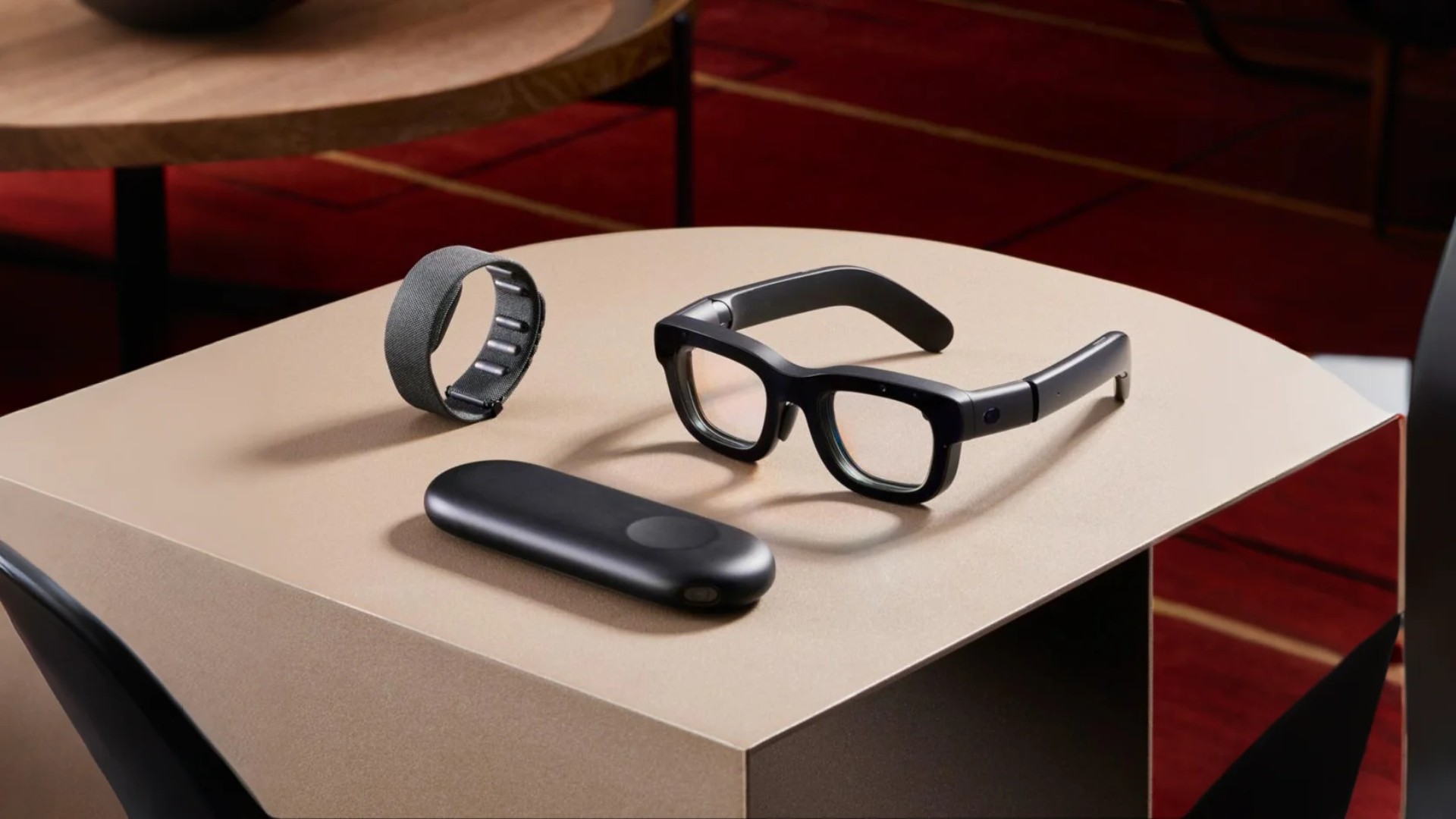 স্মার্ট চশমা! ভবিষ্যৎ কি আমাদের চোখের সামনে? AI, Superintelligence আর Mark Zuckerberg-এর Vision-এর গভীরে ডুব!