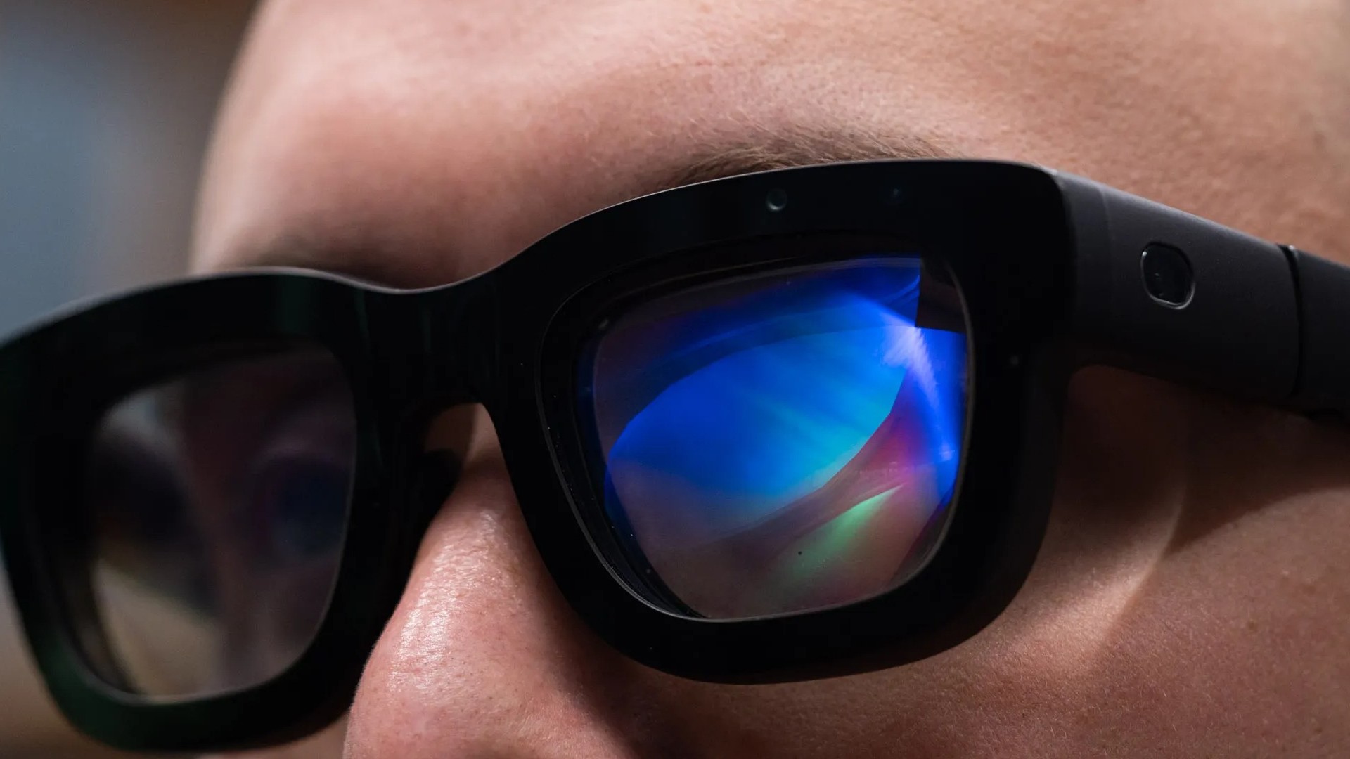 Meta Ray-Ban Display! স্মার্ট গ্লাসে ভবিষ্যৎ দেখছে বিশ্ব, চমকে যাবেন আপনিও!