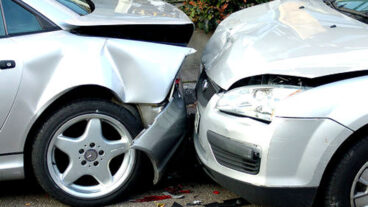 গাড়ি এক্সিডেন্ট হলে করনীয় কি 