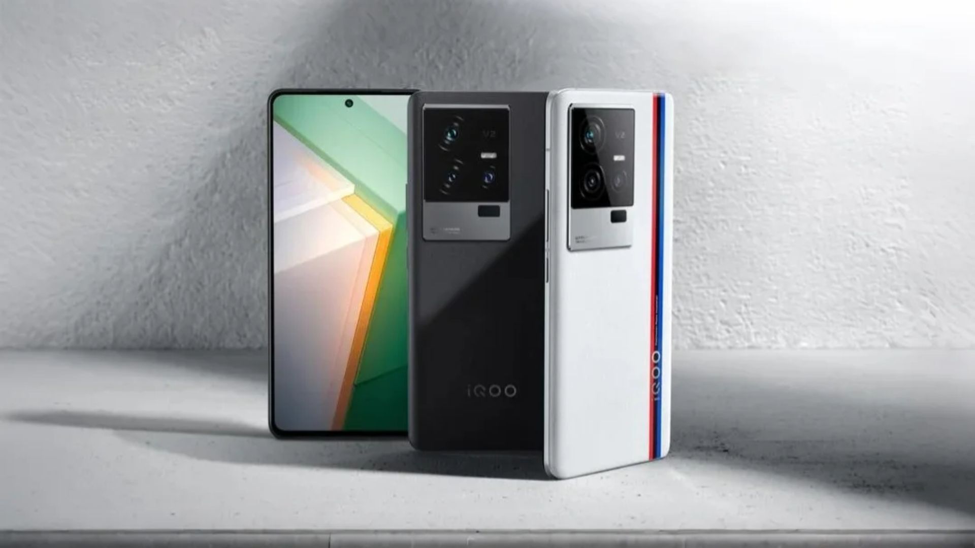 iQOO 15 Mini ক্যান্সেল! iQOO-র অন্য কিছু প্ল্যান আছে! কী বলছে iQOO?