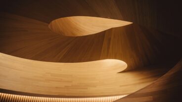 কিউআর কোড এবং বার কোডের মধ্যে পার্থক্য