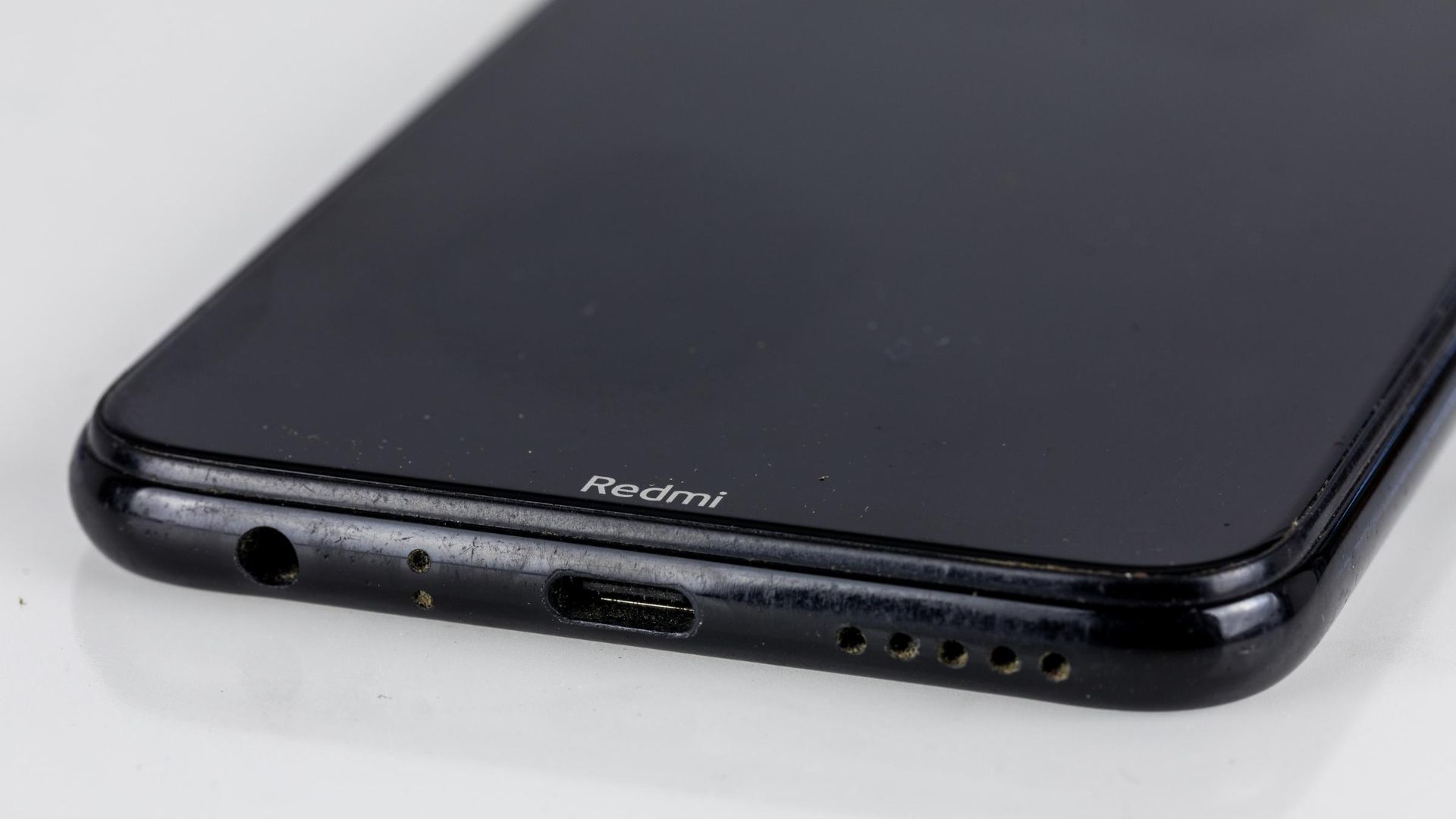 হার্ডওয়্যার এবং ক্যামেরা স্পেসিফিকেশন