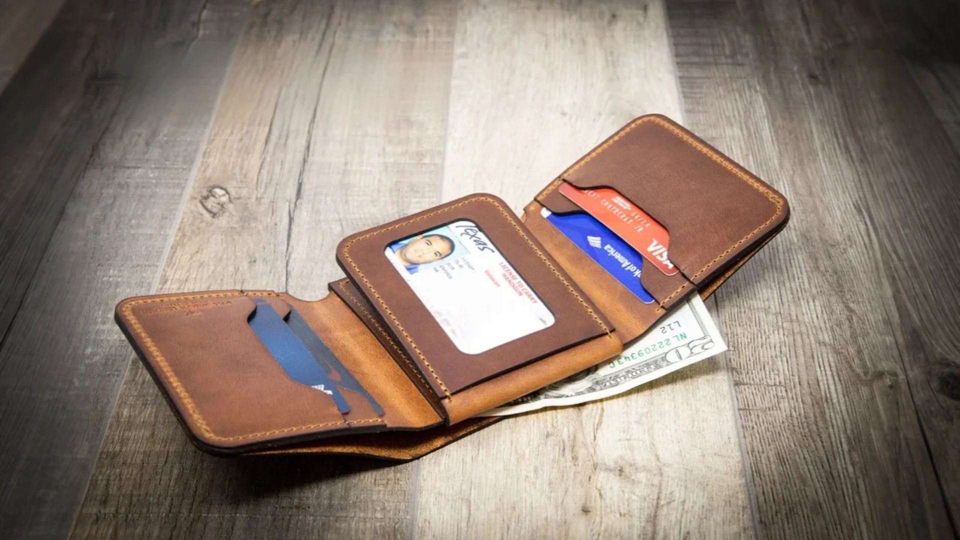 অর্গানাইজড App Drawer এবং স্মার্ট ক্যাটেগরি