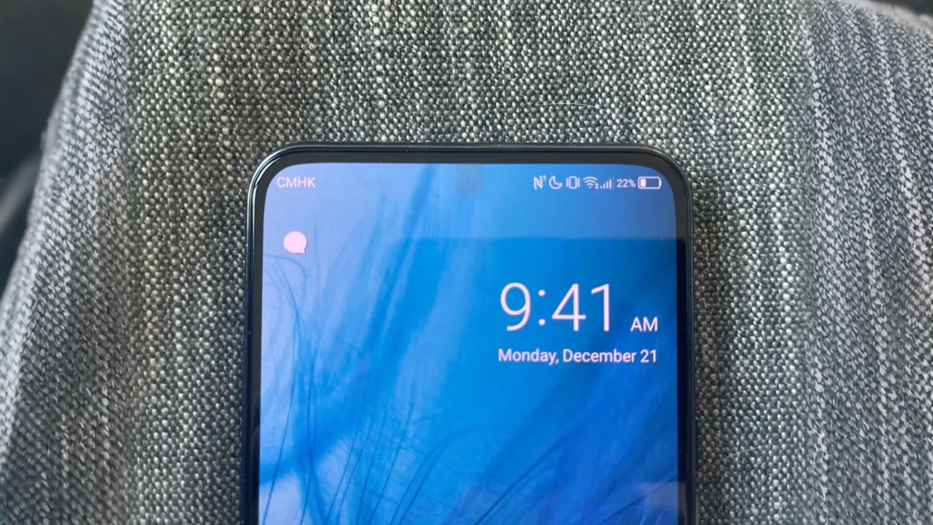 ডিসপ্লে এবং ডিজাইন: এক জাদুকরী অভিজ্ঞতা