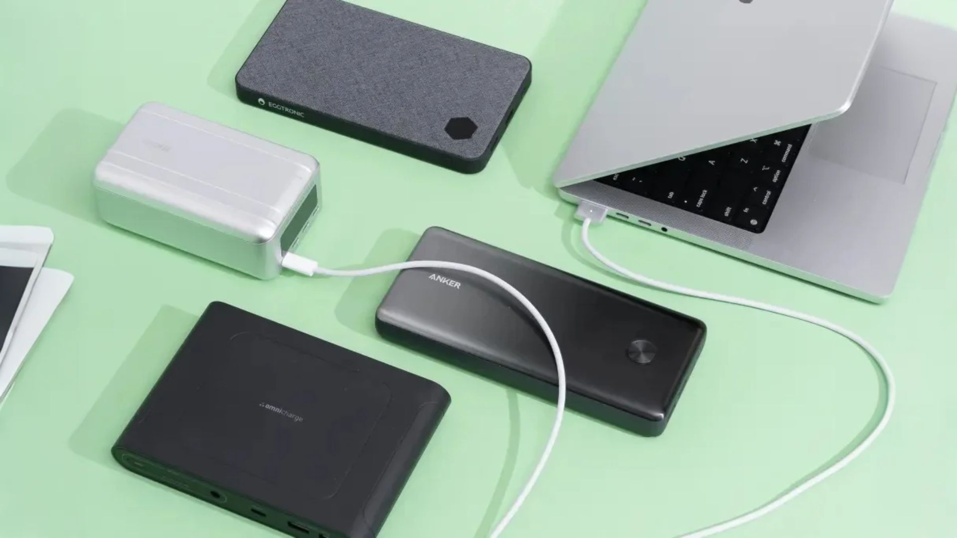 Battery এবং Fast Charging: সারাদিন চলবে এক চার্জে!