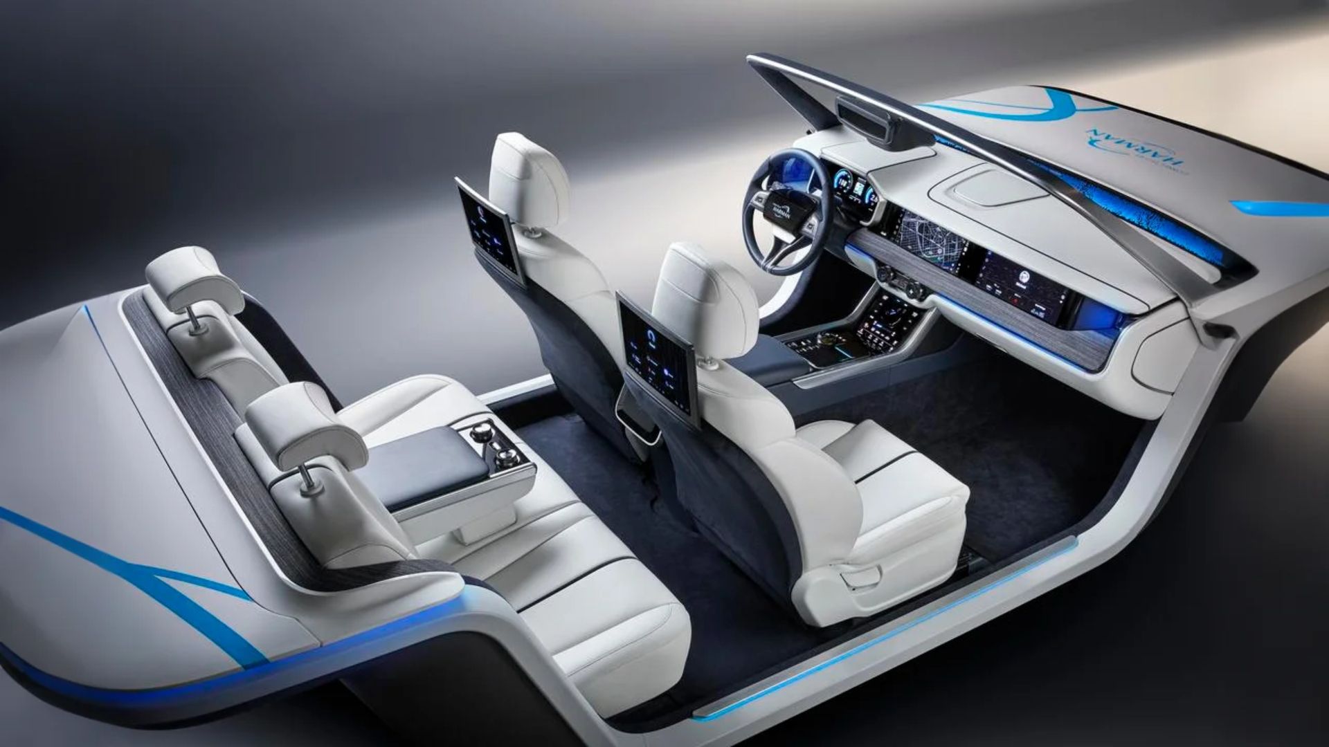 গাড়ির অডিও ও ডিজিটাল ককপিট