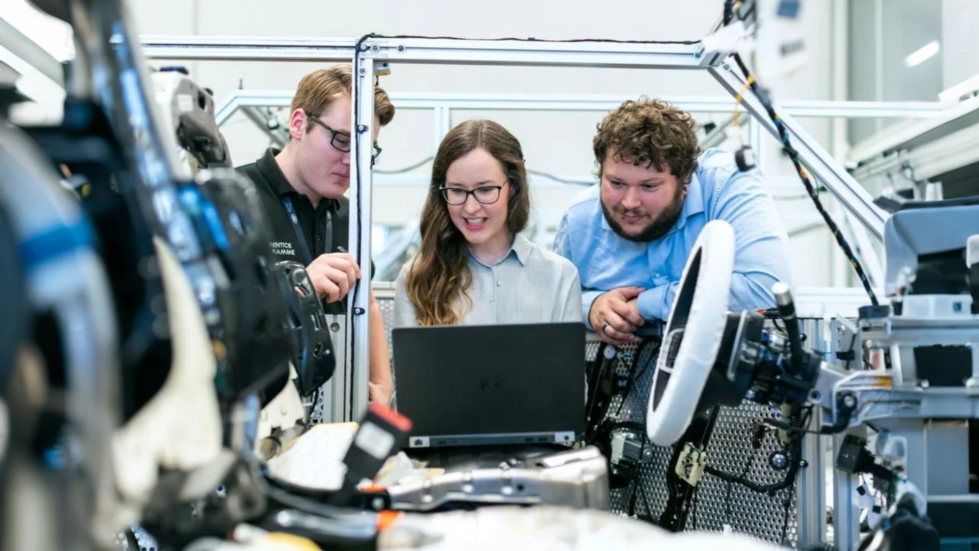 H-1B Visas এবং ভুক্তভোগী ইঞ্জিনিয়াররা