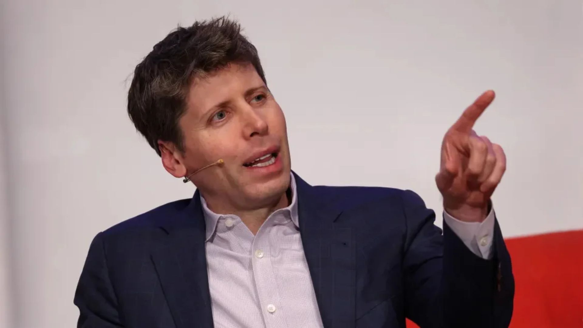 কার কণ্ঠে কী সুর?