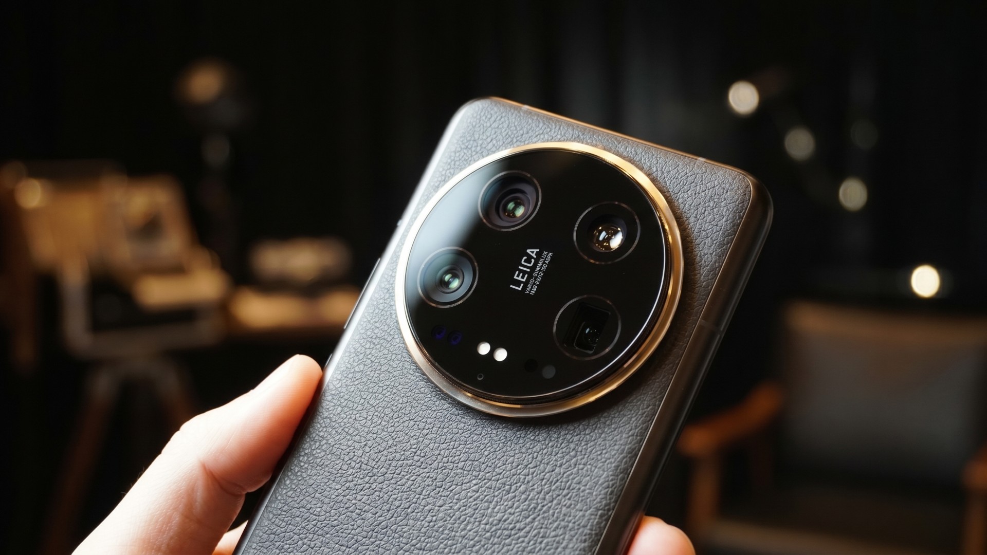 Huawei Mate 90 Series নিয়ে আসছে মাথা নষ্ট করা প্রযুক্তির ধামাকা! Ultrasonic In-display Fingerprint Sensors সাথে থাকছে অবিশ্বাস্য 10x Optical Zoom এবং দানবীয় 1-inch Type Sensor যা পুরো স্মার্টফোন ইন্ডাস্ট্রিকে একাই ছারখার করে দিবে!