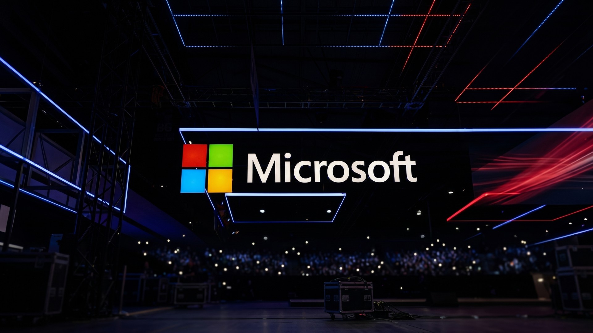 Microsoft এর নতুন Surface Laptop 8 Series এবং Surface Pro এর ঘোষণা! Intel Core Ultra Series 3 Chips, Haptic Feedback Trackpad আর Privacy Screen এর এই শক্তিতে ল্যাপটপ দুনিয়ার সিংহাসন কাঁপাতে চলে এল!
