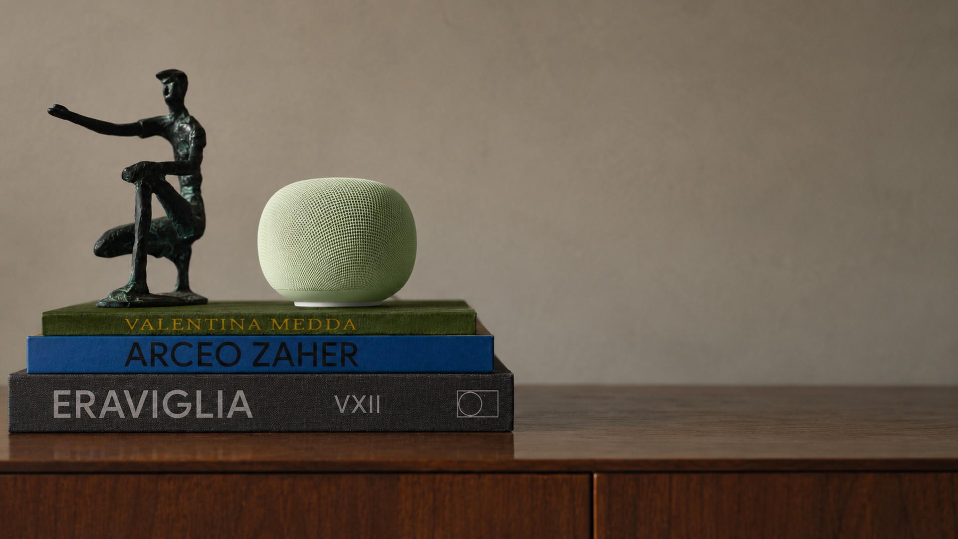 পুরো টেক দুনিয়া কাঁপিয়ে Google Home নিয়ে এল Gemini 3.1 AI, Web Interface আর Camera-তে জাদুকরী Auto Zoom ফিচার!
