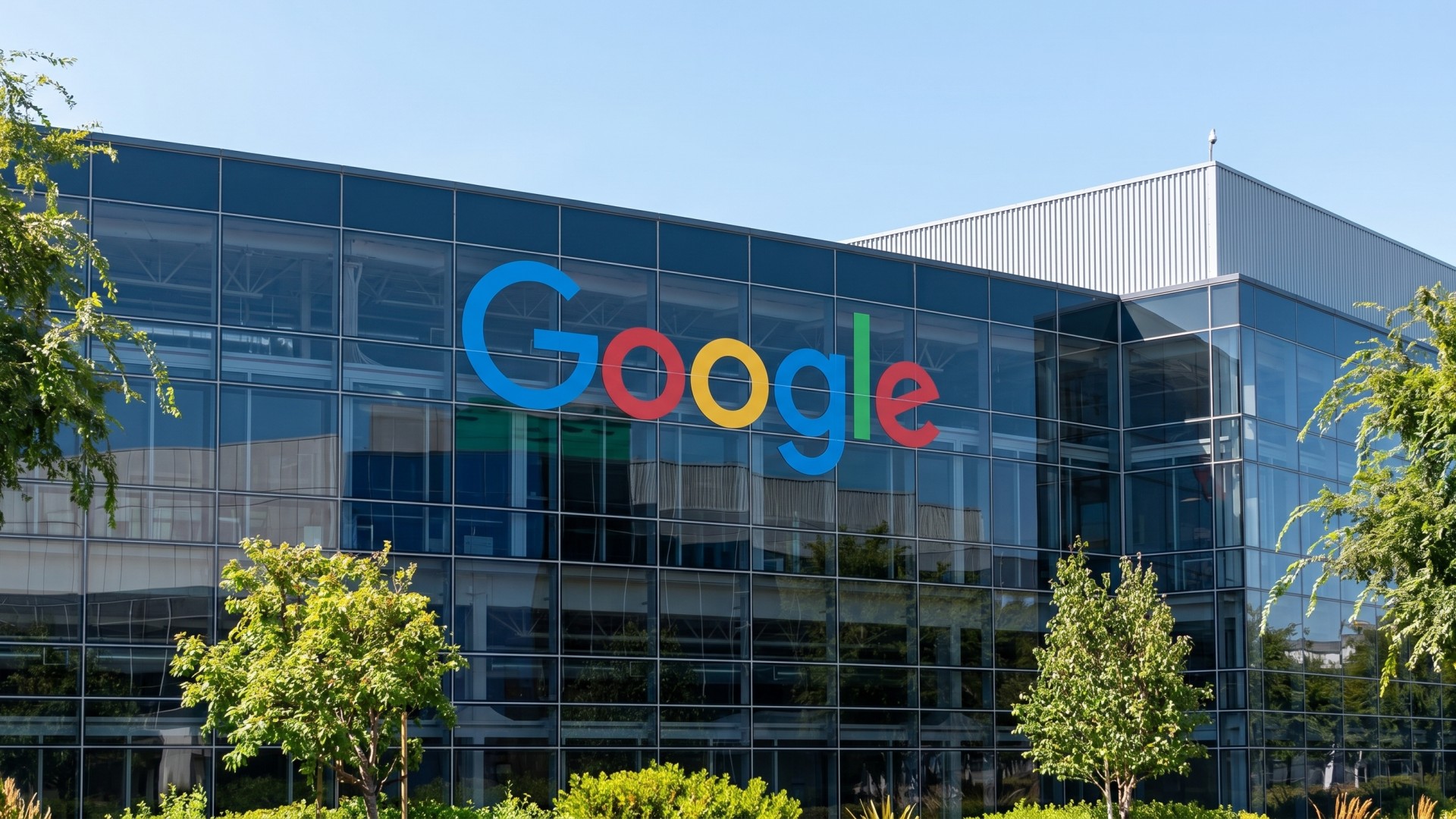 Google কি তার Gemini App-এ বিজ্ঞাপণ দেখাতে যাচ্ছে? Alphabet-এর নতুন পরিকল্পনা!
