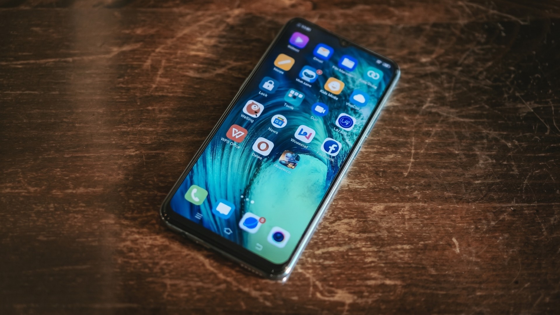 Vivo-র সেই মৃত S Series আবার জ্যান্ত হওয়ার মহাধামাকা! 6 বছর পর বাজারে Mid-Price Bucket কাঁপাতে আসছে নতুন S2 Series!