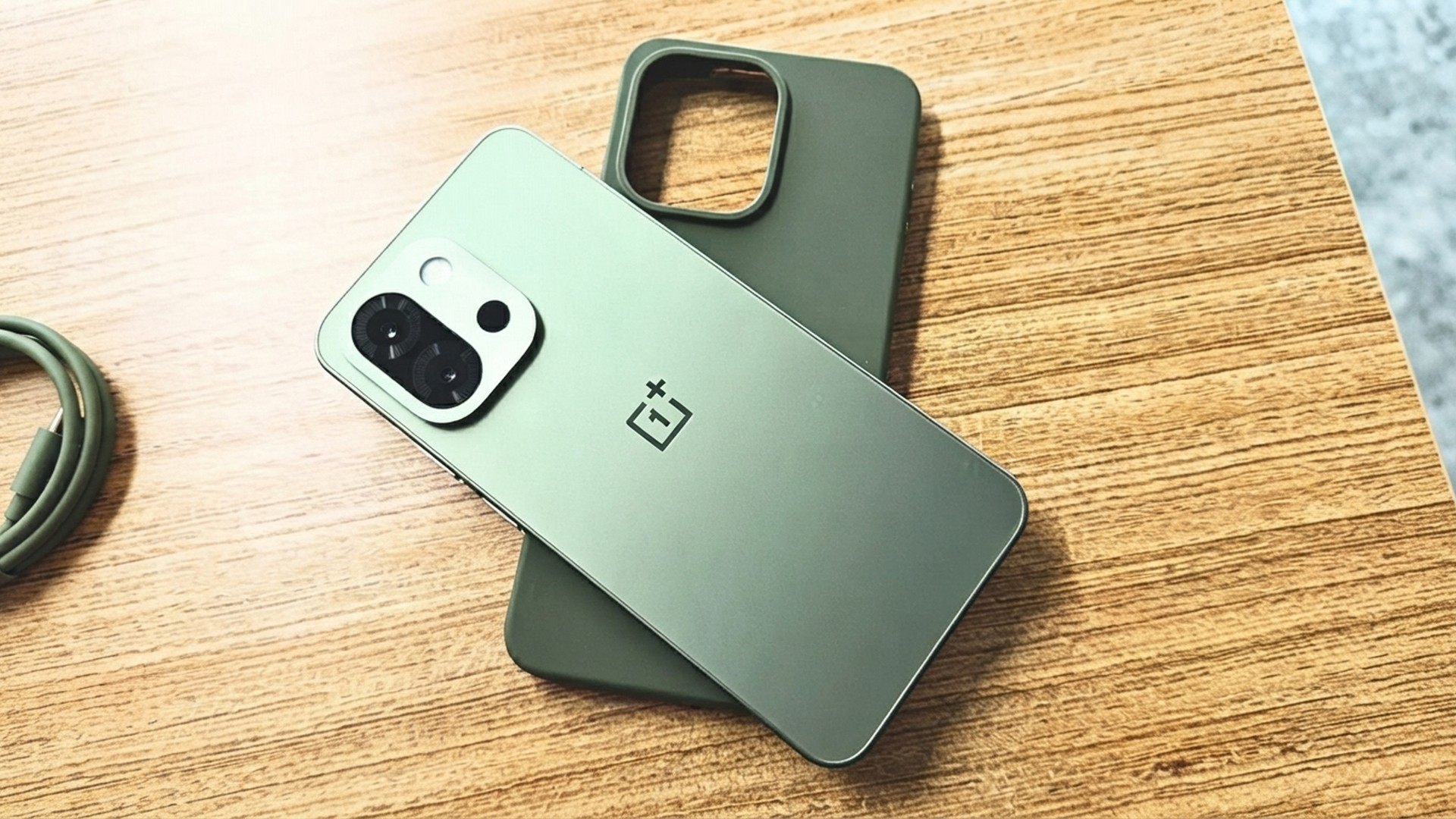 US এবং Europe-এর পর এবার কি India-ও হারাতে চলেছে OnePlus-কে?