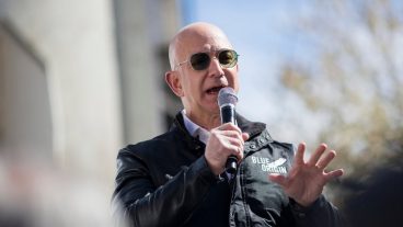 জেফ বেজোসের অ্যামাজন গড়ার গল্প