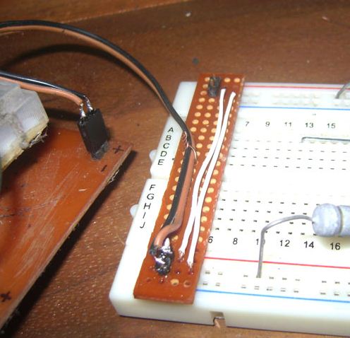 প্রজেক্ট বোর্ড / ব্রেড বোর্ডের জন্য তৈরী করুন চমৎকার পাওয়ার রেল