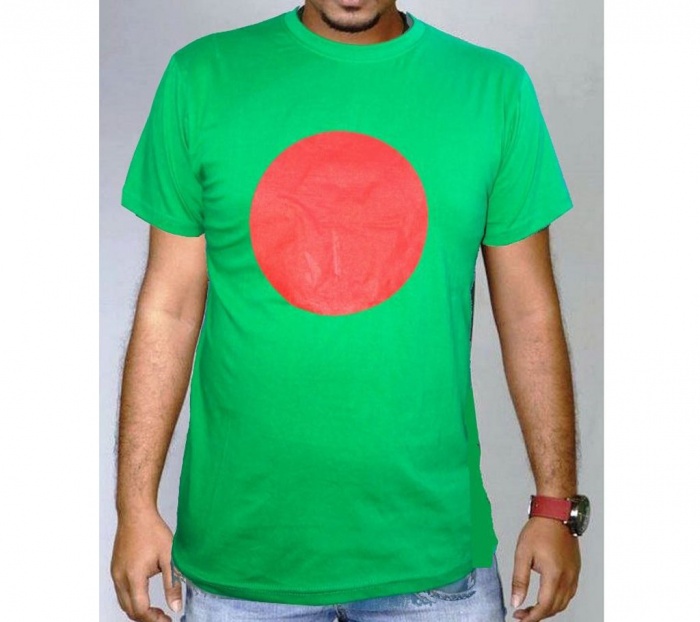 বিজয়ের ফ্যাশনে ট্রেন্ডি ১০টি টিশার্ট!