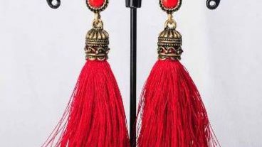 ঈদে আপনার রূপের ঝলকানি ফুঠিয়ে তুলবে আকর্ষণীয় গহনা!