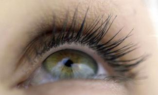 মানুষের চোখে কম্পিউটার বসানোর পরিকল্পনা করছে গুগল!