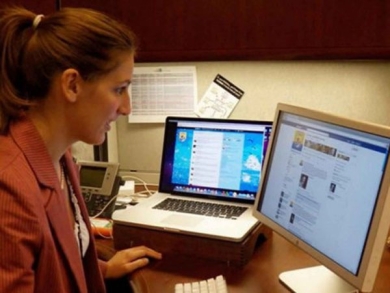 ফেক ফেসবুক প্রোফাইল চিনবেন কী ভাবে