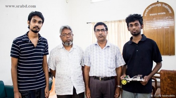 বাংলাদেশে রোবট নিয়ে গবেষণা ।। বাঙালি রোবট