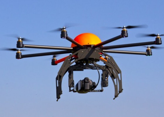 **এবার সেলফি তুলতে ড্রোন **