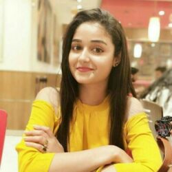 Profile picture of জেরিন খান