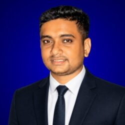 Profile picture of শুভ্র হালদার