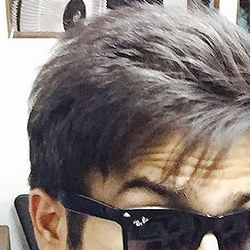 Profile picture of যাকারিয়া চৌধুরি