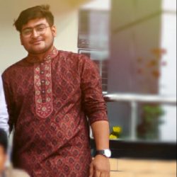 Profile picture of সৌমিক সাহা