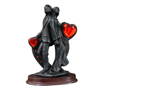 আপনার প্রিয়জনকে উপহার দিয়ে চমকে দিন! অর্ডার করুন আর পৌঁছে যাবে আপনার প্রিয়জনের কাছে!