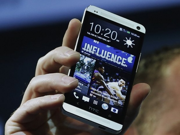 এই মুহূর্তে পৃথিবীর সেরা স্মার্টফোন গুলো!