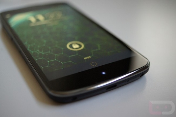 কিভাবে সত্যিকার অর্থে আপনার এন্ড্রয়েডের ইন্টারনাল মেমরি খালি করবেন?