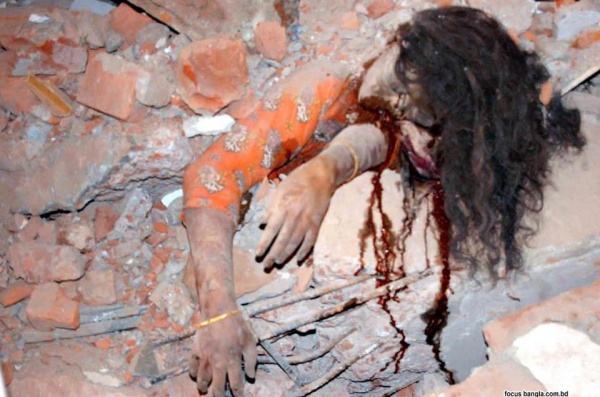 ধ্বসে পড়া ভবনে জীবিত আটকা পড়লে কি করবেন?