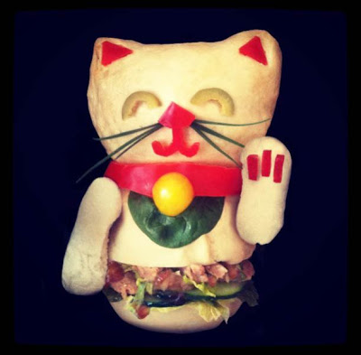 খাঁবার দিয়ে বানানো কিছু সুন্দর ছবি দেখে নিন, না দেখলো মিস করবেন।