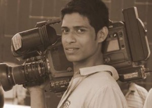 ক্যাম্পাসে ফিরতে চায় শোভন (help him)