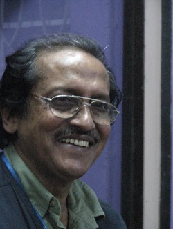 একজন প্রবীর ঘোষ যার কথা না বললেই নয় ।