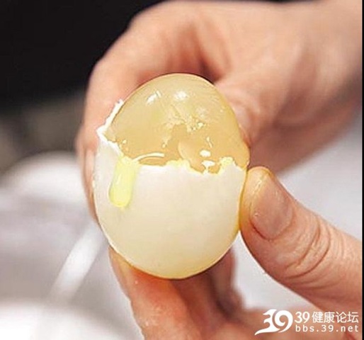 কিভাবে বুঝবেন যে আপনি যে ডিমটি খাচ্ছেন তা কৃত্রিম ডিম নয়? – একটি জনসচেতনতা মুলক টিউন