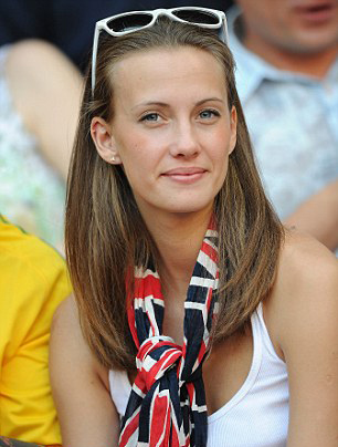 পোর্টেবল সফটওয়্যার কালেকশন (পর্ব-৬):::নিজেই নিজের চেহারার ডিজাইন বদলে ফেলুন, হয়ে উঠুন সফল Plastic Surgery’র ডাক্তার (মাত্র 5 mb)