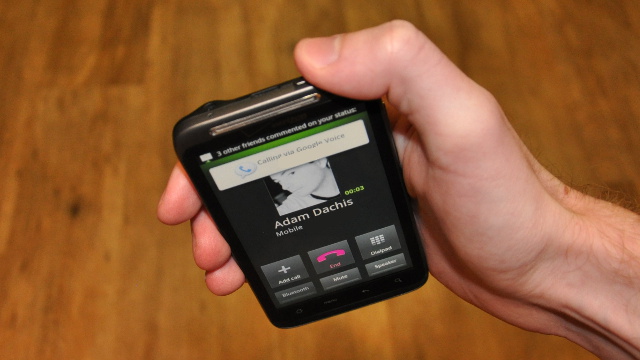 পাওয়ার বাটনের ব্যবহার না করেই স্ক্রীন অন করুন-মেগা পোস্ট