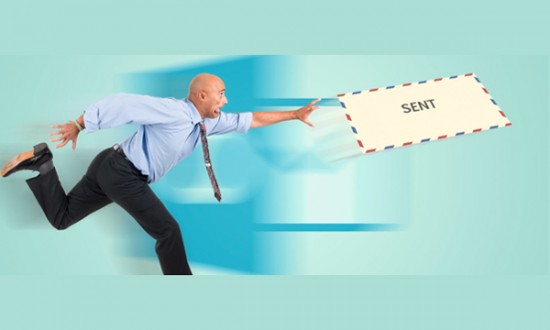 ভুলে অন্য কাউকে মেইল পাঠিয়েছেন?